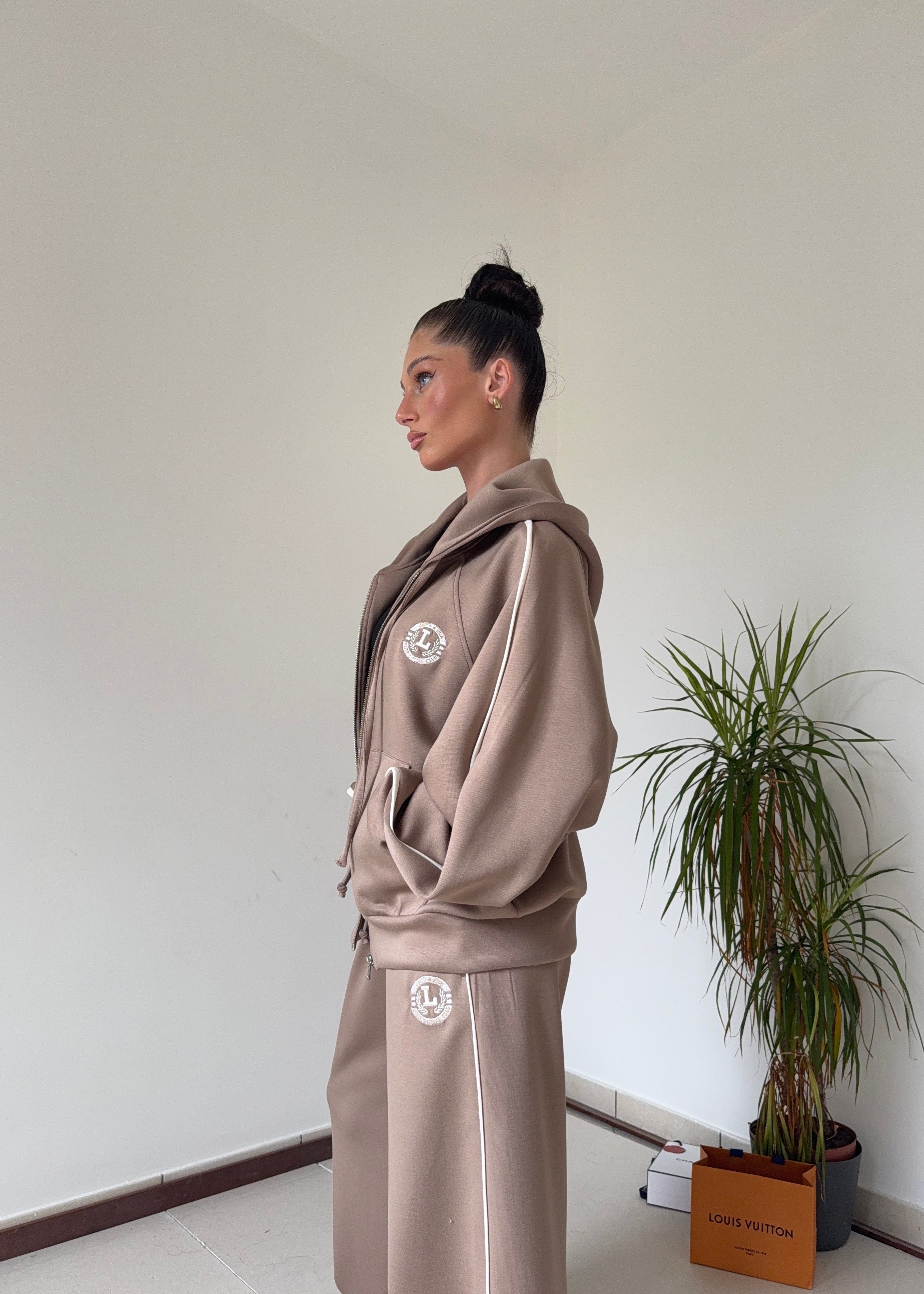 Felpa Cammello By Lumina