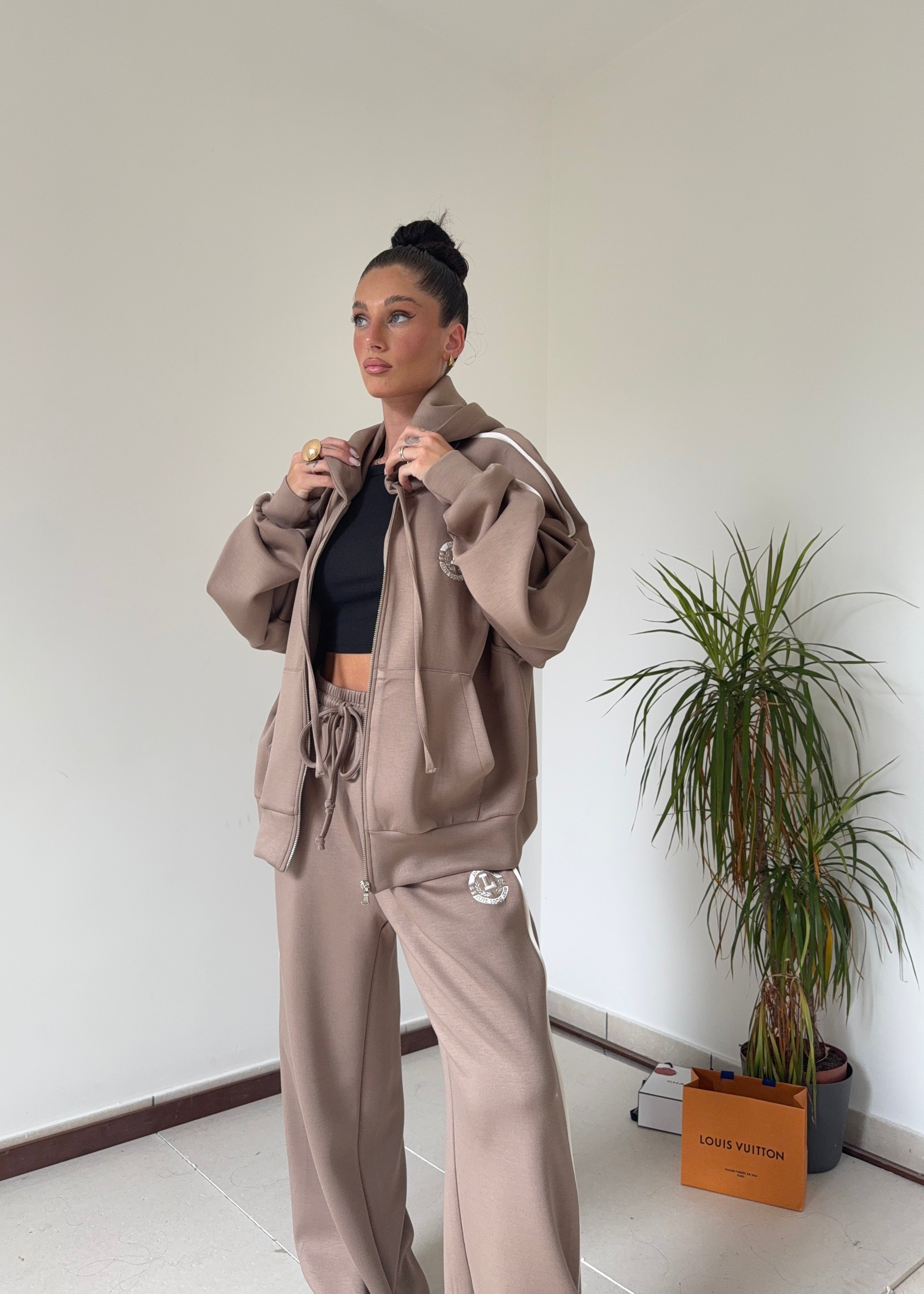 Felpa Cammello By Lumina