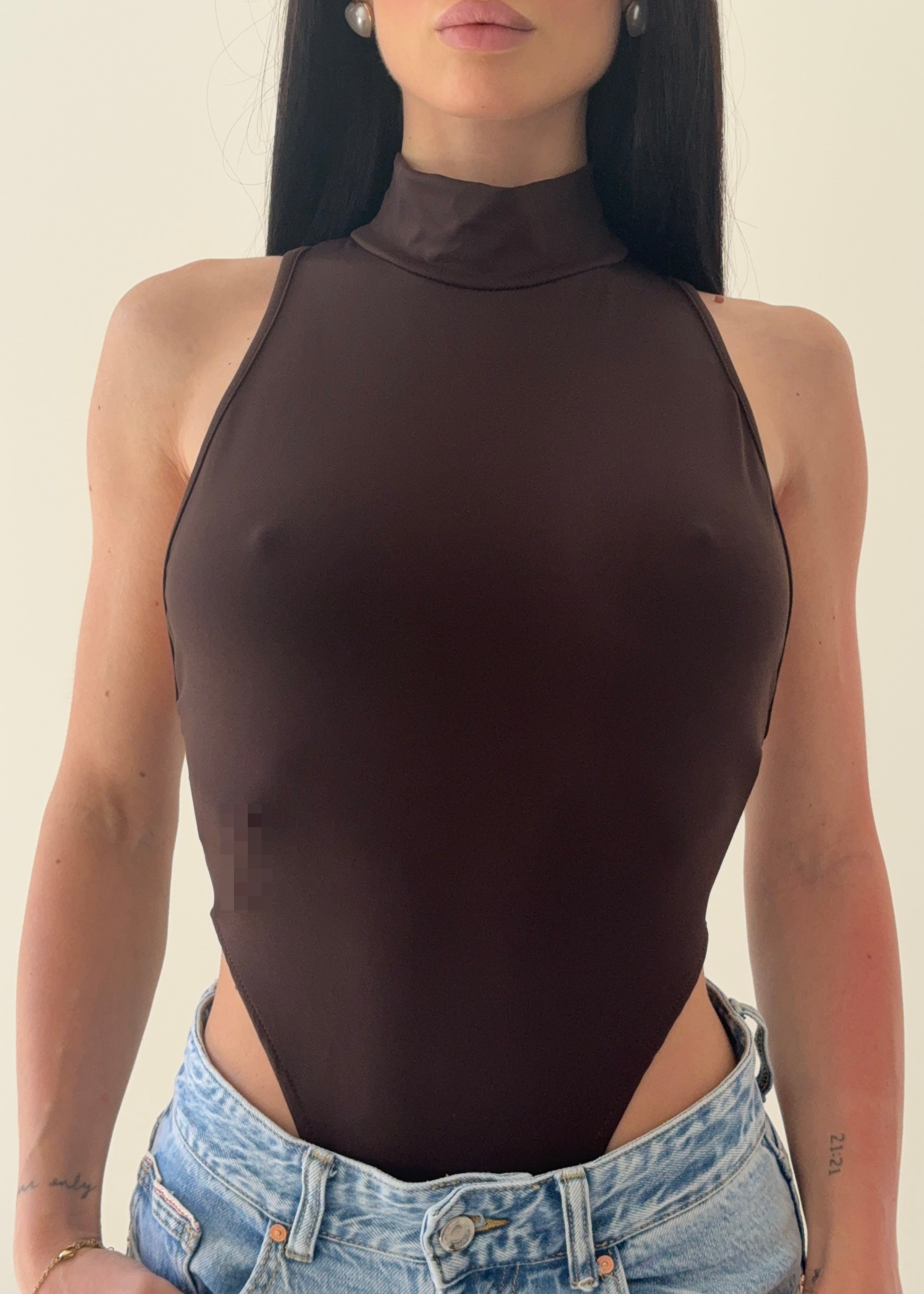 Body Adele Brown