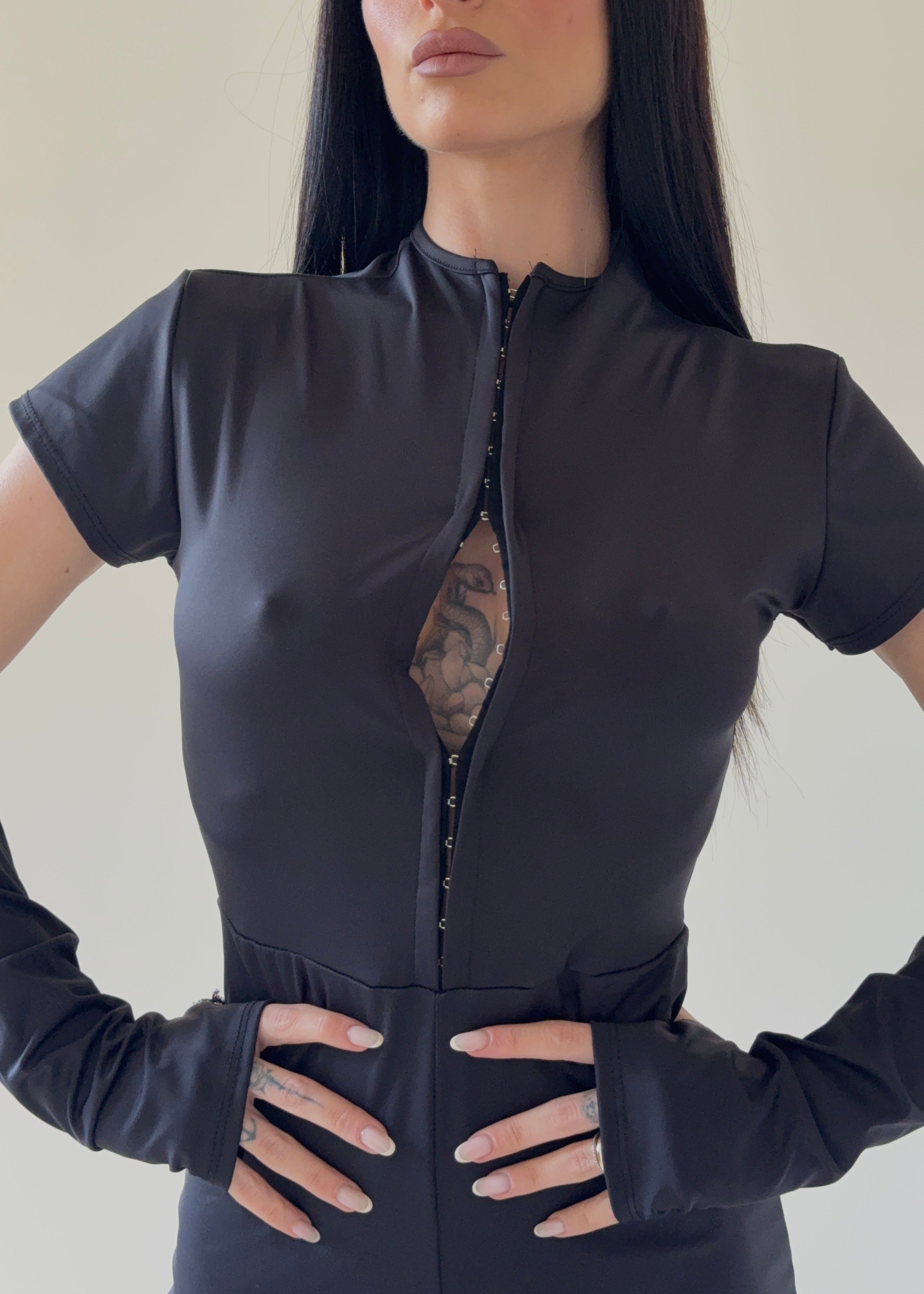 Tutina Kira Nera